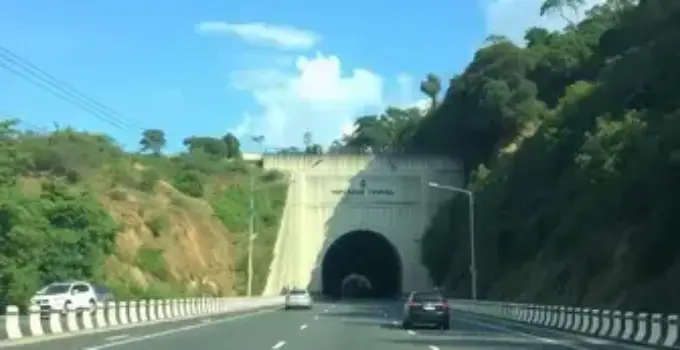 túnel da independência